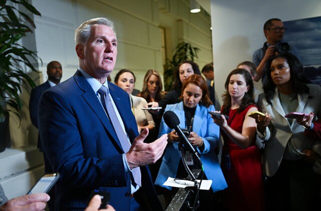 Prospects of Shutdown Increase as Options Narrow for House GOP