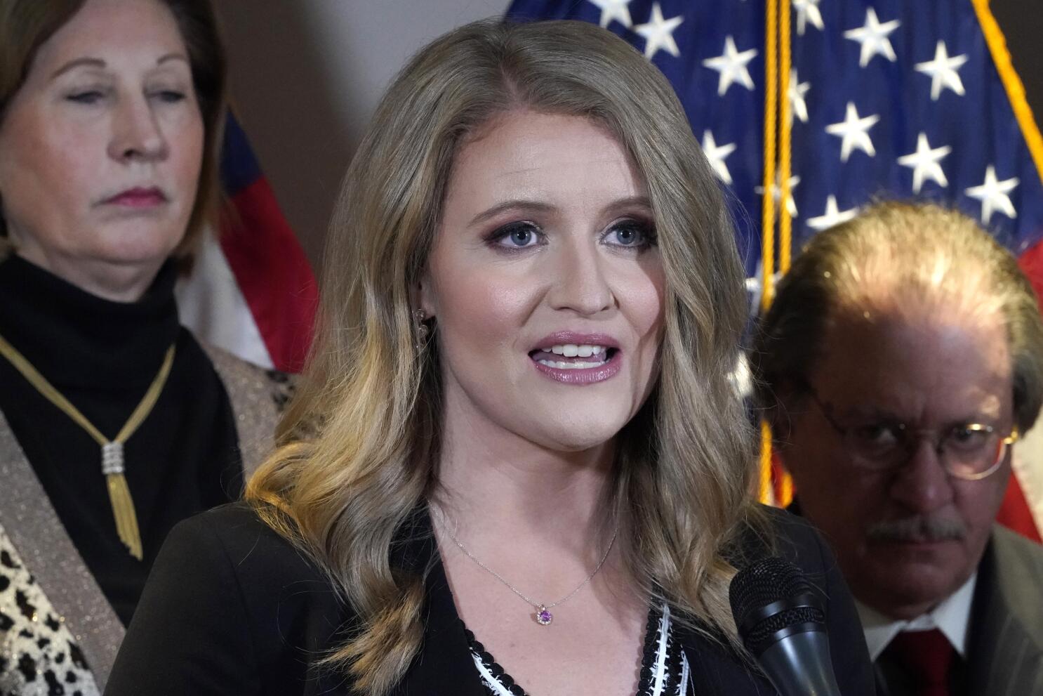 Jenna Ellis, exabogada de Trump, confiesa en caso de interferencia en Georgia.