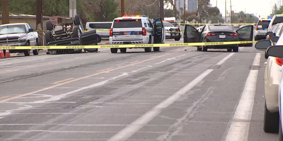 4 Injured in East Phoenix Crash: 3 Women & Young Boy