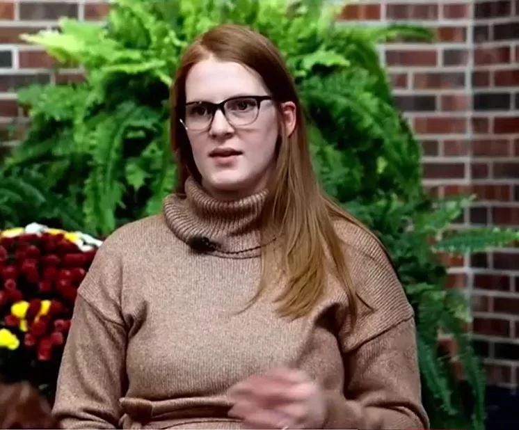 Pregnant Kansas City Woman Loses Health Insurance: Claire Benson’s Story