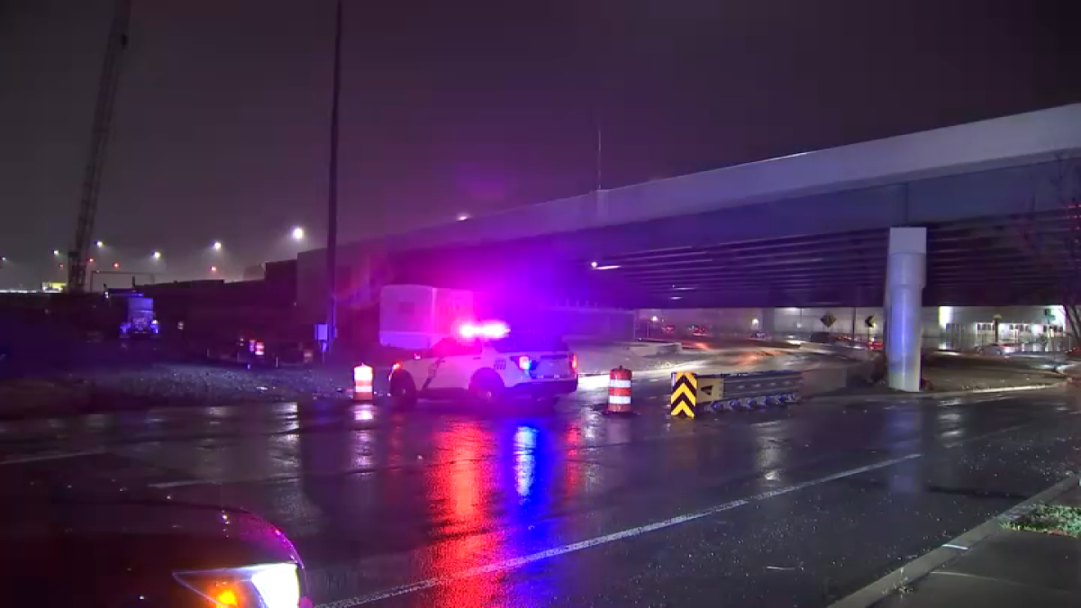Triple Shooting on I-95 in Philadelphia Under Police Investigation