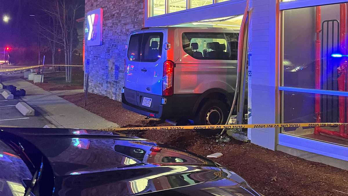 Van Crash at Foxborough YMCA Day Care Injures 4 Kids