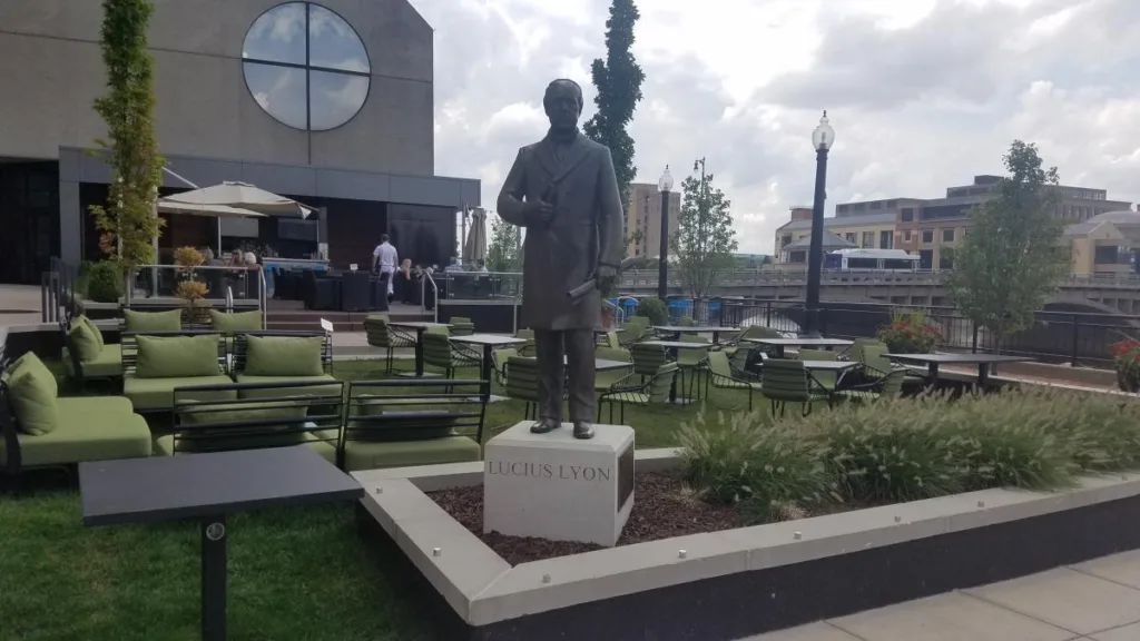 Discover Lucius Lyon A Grand Rapids Community Legend in Sculpture
