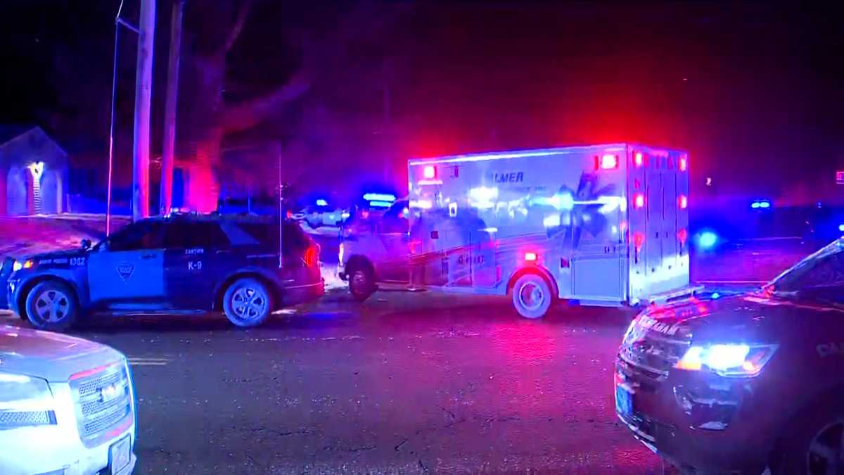 Massachusetts Officer Shot, Suspect Arrested After Barricade
