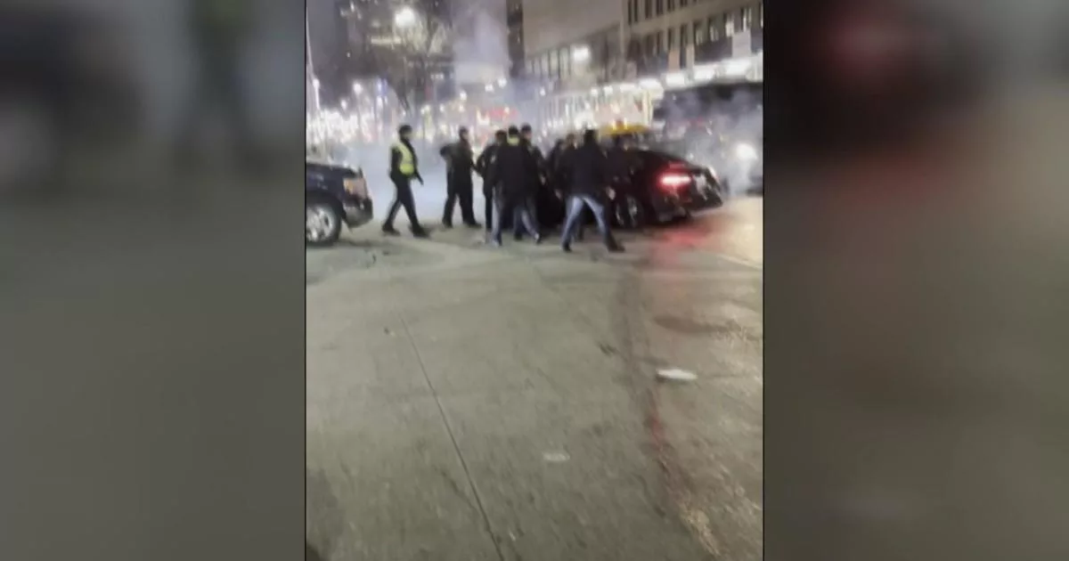 Driver Injures 8 Near Times Square Fleeing Police