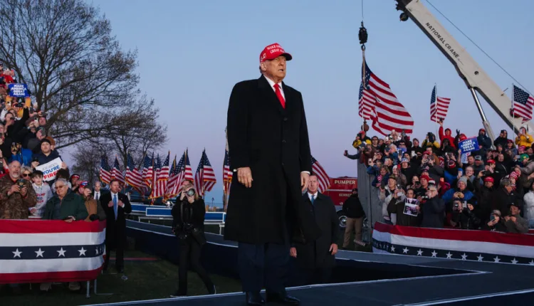 In Final Rally Before New York Trial, Trump Again Casts Himself as Political Victim