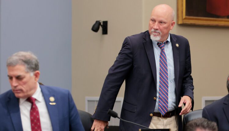 Republican Revolt Reflects a Core Party Divide Over Spending and Debt