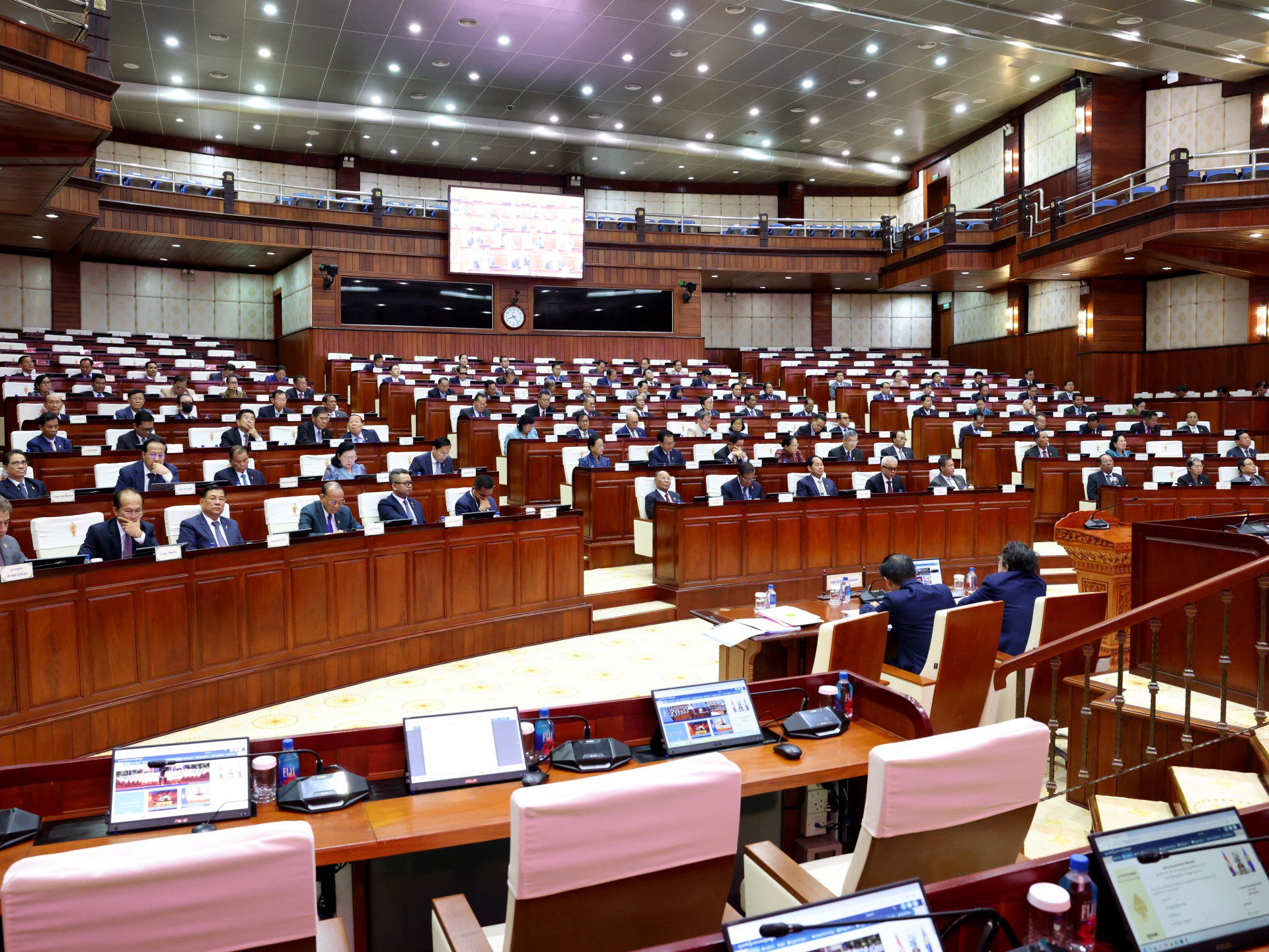 Cambodia Amends Constitution: Risks of Citizenship Revocation for Political Dissenters