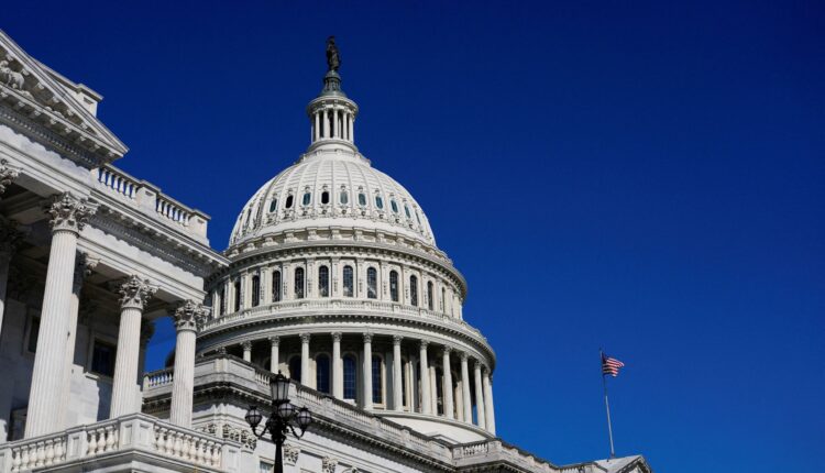 Government shutdown enters third week with no sign of ending