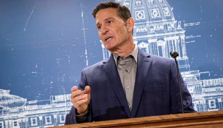 'It's a moonshot': Third-party candidate makes his case for governor - MPR News