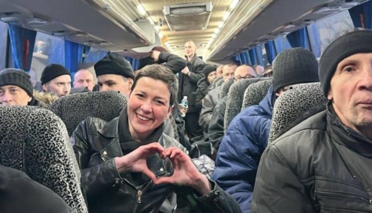 Belarus Frees 123 Political Prisoners In Deal With US In Latest Bid To Mend Ties