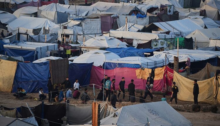 Hamas says it will dissolve its Gaza government when new Palestinian body takes over