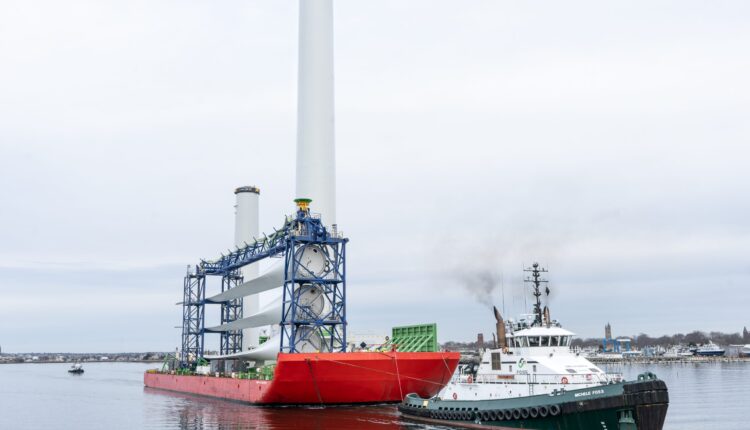 Vineyard Wind sues federal government over suspension order