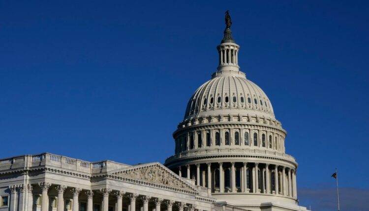 News Wrap: Deadlock over DHS funding shows no signs of ending