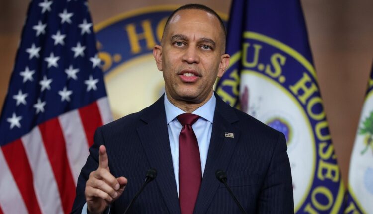 Hakeem Jeffries won't commit to blocking additional Iran war funding