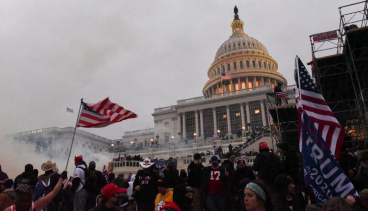 News Wrap: DOJ seeks to erase Jan. 6 seditious conspiracy convictions