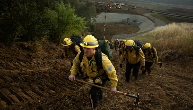 CA lawmakers OK pension expansion for police and firefighters
