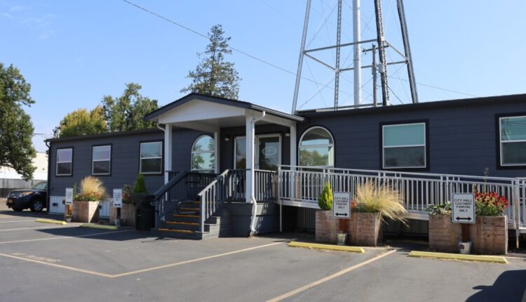 Junction City chooses Clackamas County Commissioner as new administrator