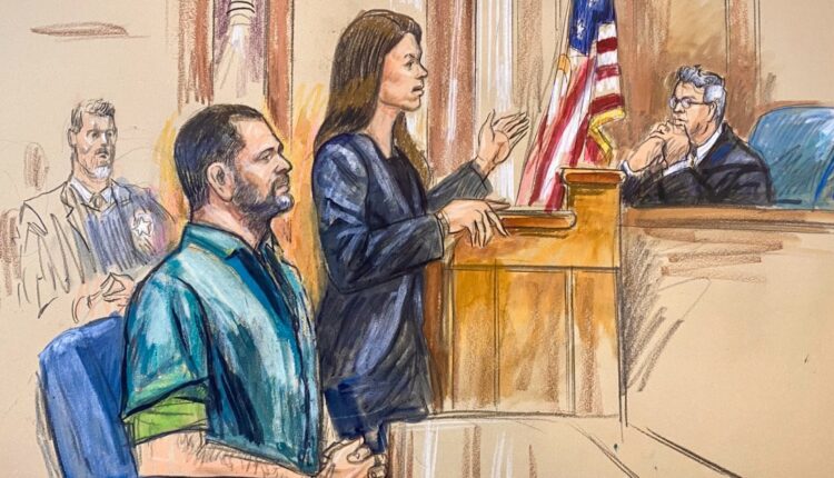 CIA officer charged in gold bars case working toward a plea deal